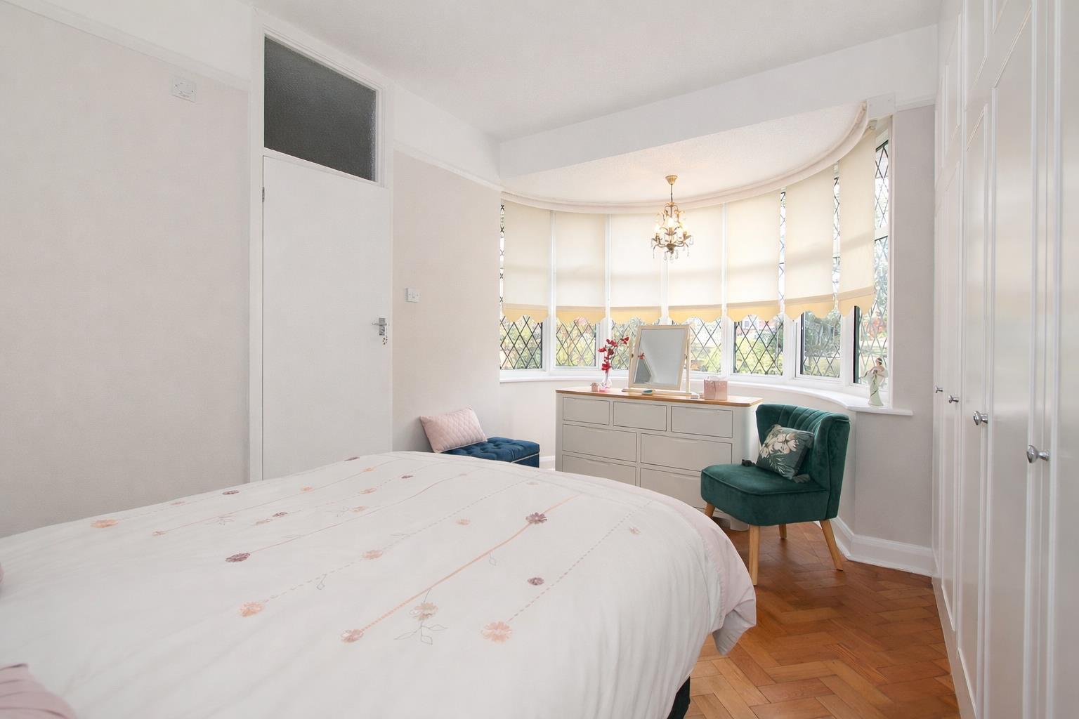 Chiltern Road, Sutton